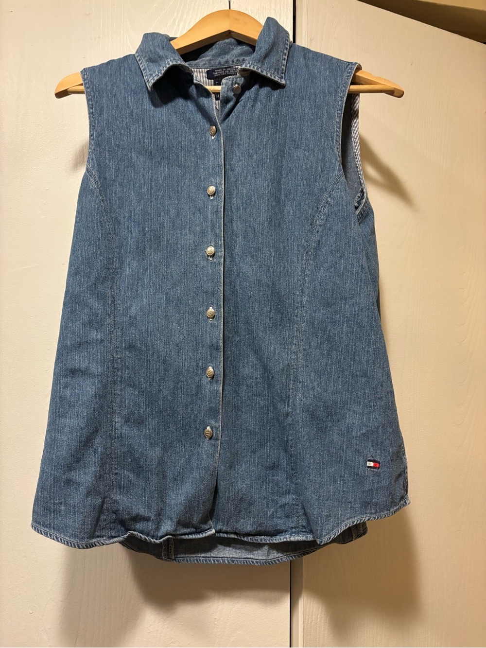 Tommy Hilfiger Denim Sleeveless Button-Up Shirt Blue